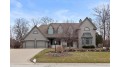 13555 W Maple Ridge Rd New Berlin, WI 53151 by RE/MAX Realty Pros~Milwaukee $729,900
