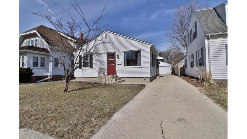 622 William St Racine, WI 53402 by RealtyPro Professional Real Estate Group $172,900