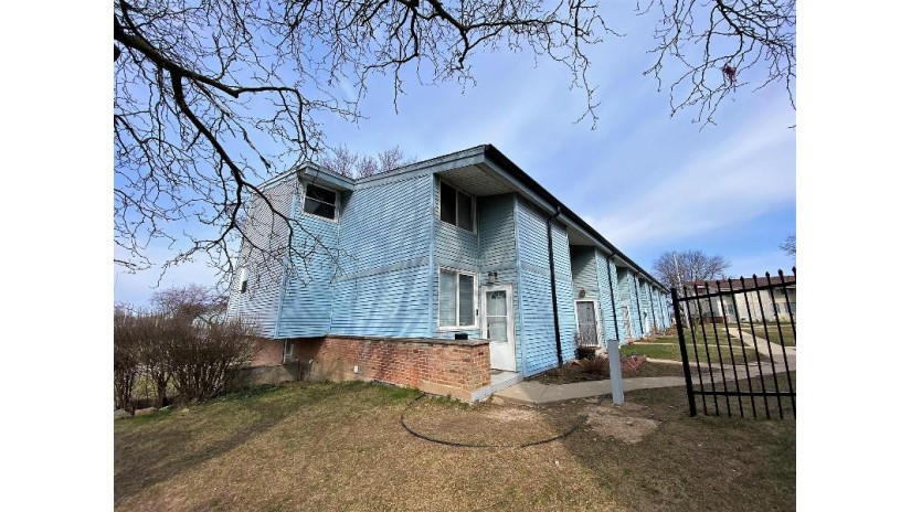 8859 N Swan Rd A Milwaukee, WI 53224 by RE/MAX Realty Pros~Brookfield $64,900
