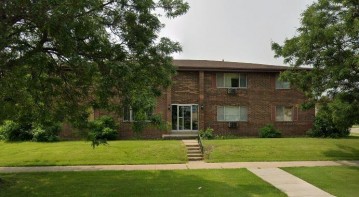 5117 52nd St, Kenosha, WI 53144-6850