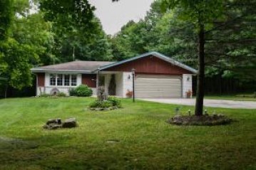 1268 Hillside Rd, Richfield, WI 53033-9532