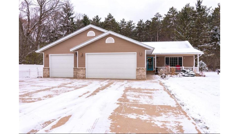 5894 192nd Street Chippewa Falls, WI 54729 by C21 Affiliated $474,900