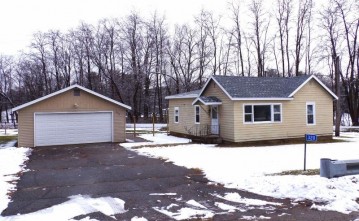 320 S 1st Avenue, Lohrville, WI 54970