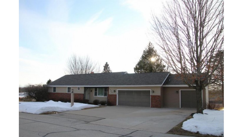 1704 Cedarview Drive Saint Cloud, WI 53049 by Roberts Homes And Real Estate - OFF-D: 920-923-4522 $369,900