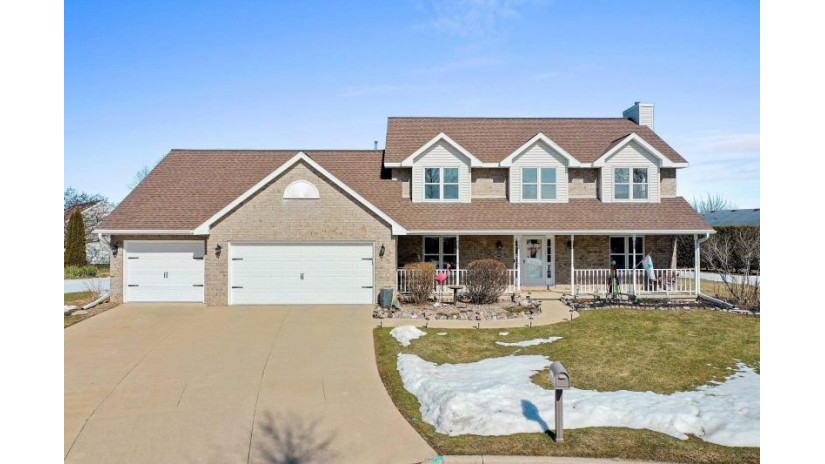 829 Ontonagon Court Allouez, WI 54301 by Express Realty LLC $379,900