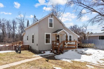 509 Waupaca Street, Fremont, WI 54940