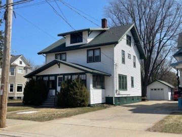 416 S Sawyer Street, Shawano, WI 54166-2928