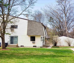 1760 Wendy Way, Fox Crossing, WI 54956