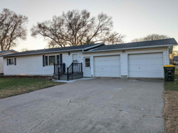 213 N State St, Prairie Du Chien, WI 53821