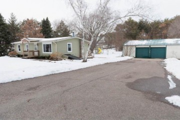 E11996 Steinke Rd, Baraboo, WI 53913