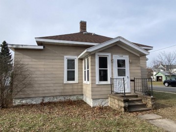 1600 East Avenue, Stevens Point, WI 54481