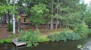 W6088 Duck Point Rd A & B, Tomahawk, WI 54487