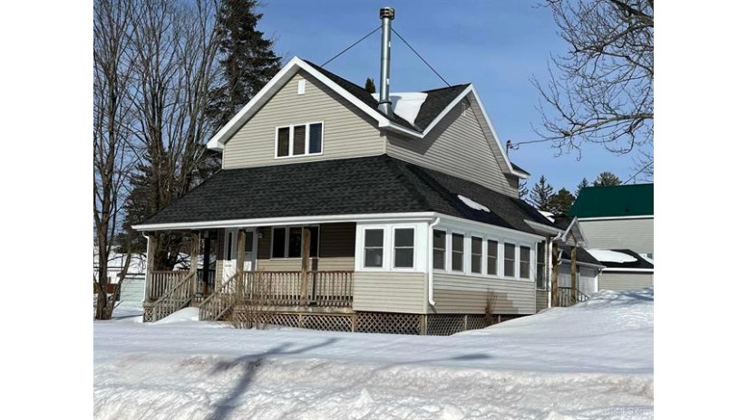 301 5th Ave Hurley, WI 54534 by Zak'S Realty, Inc $214,900