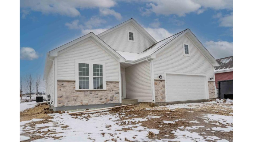 W218N16055 Tiger Lily Dr Jackson, WI 53037 by First Weber Inc- West Bend $464,900