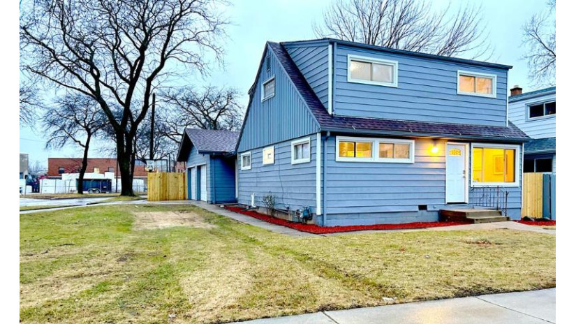 4641 N 20th St Milwaukee, WI 53209 by Gardner & Associates Real Estate and Investment Fi $169,900