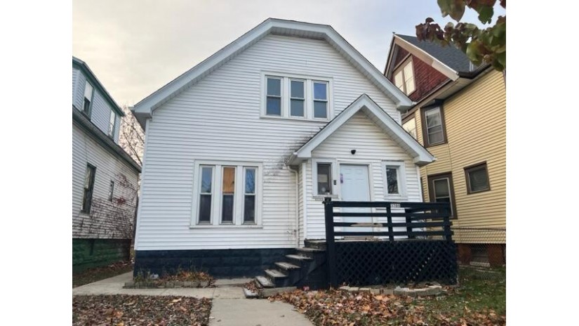 3709 N Port Washington Ave Milwaukee, WI 53212 by Welcome Home Real Estate Group, LLC $49,900