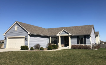 3845 Tiffany St, Waukesha, WI 53189-8957