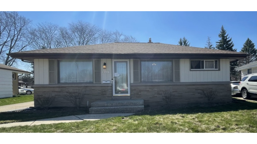 8639 W Monrovia Ave Milwaukee, WI 53225 by Shorewest Realtors $212,000