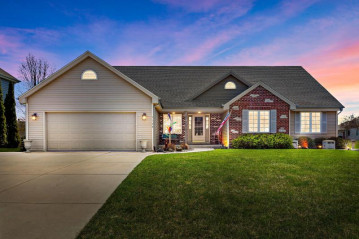 1123 Sundance Ln, Caledonia, WI 53402-6105