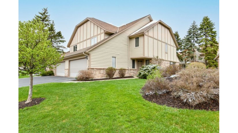 N34W23858 Grace Ave B Pewaukee, WI 53072 by Shorewest Realtors $324,900