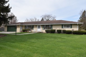 3800 Sherrie Ln, Mount Pleasant, WI 53405-4857