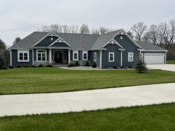 W4100 Little Prairie Rd, Troy, WI 53120