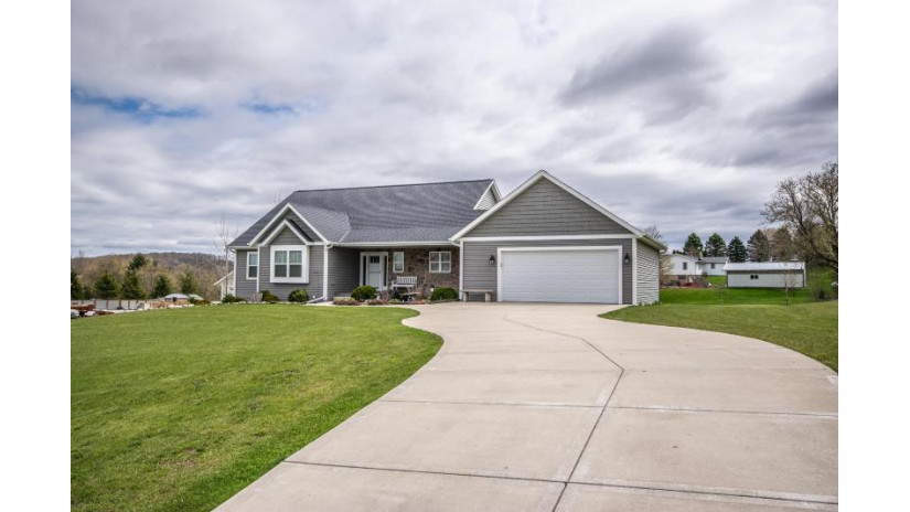 N3178 Drumlin Dr Rubicon, WI 53059 by Emmer Real Estate Group $434,900