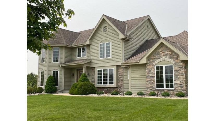6195 S Conservancy Dr New Berlin, WI 53151 by First Weber Inc - Delafield $688,800