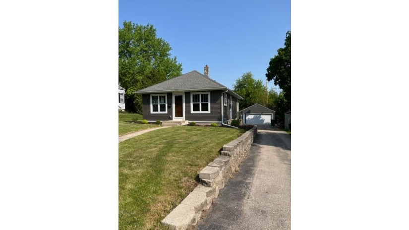 N85W16338 Arthur Ave Menomonee Falls, WI 53051 by Milwaukee Executive Realty, LLC $239,000