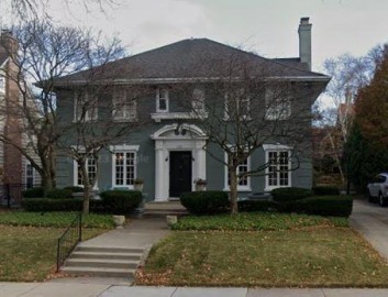 3528 N Hackett Ave, Shorewood, WI 53211-2637