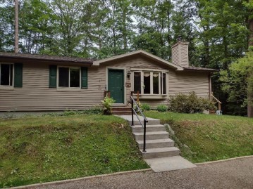 5821 Bear Trl, Newbold, WI 54501