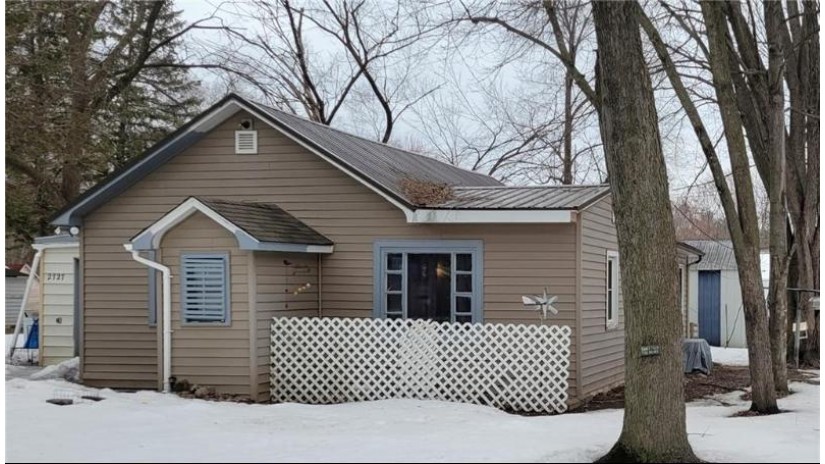 2727 33rd Street Eau Claire, WI 54703 by Copper Key Realty & Waterfront $130,000