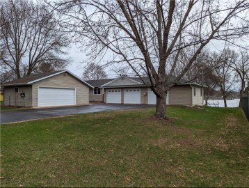 5579 176th Street, Chippewa Falls, WI 54729