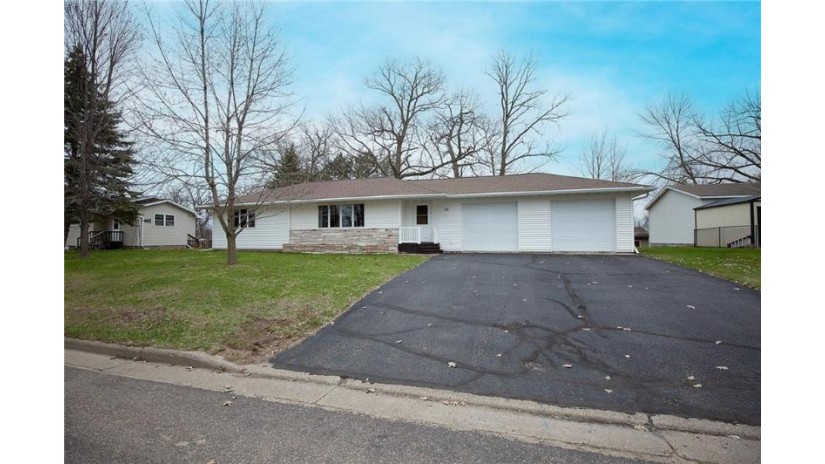 216 Maple Street Turtle Lake, WI 54889 by Dane Arthur Real Estate Agency/Turtle Lake $249,900