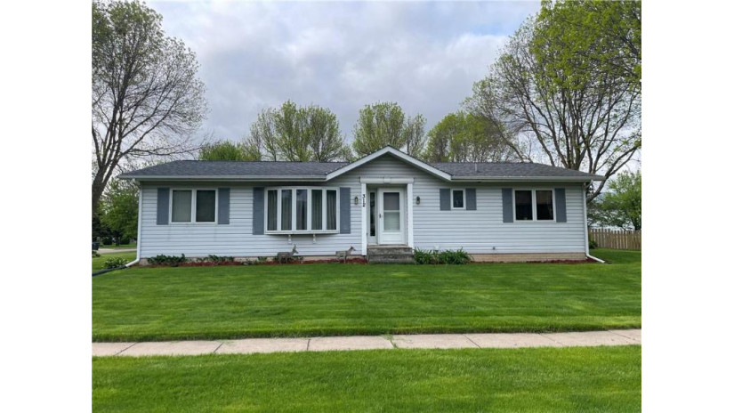 312 West Jefferson Avenue Fall Creek, WI 54742 by C21 Affiliated $265,000