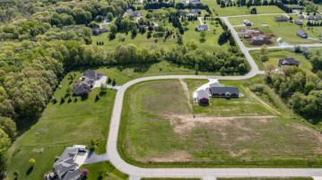 Hawk Ridge Drive, Bovina, WI 54170