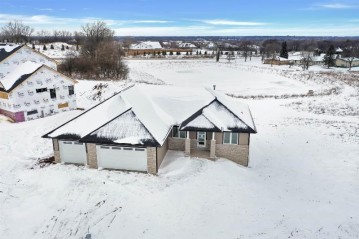 3038 Stone Fence Place, Ledgeview, WI 54311