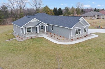 1730 E Sonata Drive, Green Bay, WI 54311