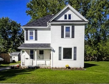 309 Lyon Street, New London, WI 54961