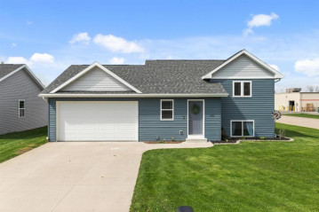 501 Northridge Drive, New London, WI 54961