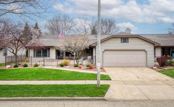 20A Fiesta Court, Appleton, WI 54911-8442