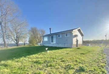 2728 Kunzer Beach Lane, Pensaukee, WI 54141