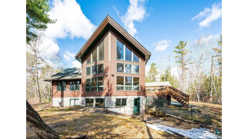 1 Badger Dr Superior, WI 54880 by Messina & Associates Real Estate $639,000