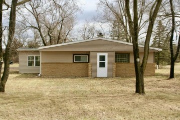 10435 Old Y Rd, Mazomanie, WI 53560