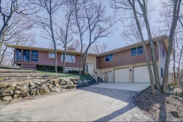 5619 Tall Oaks Road, Westport, WI 53597