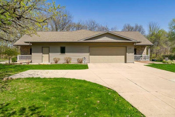 2795 Fuller Drive, Beloit, WI 53511