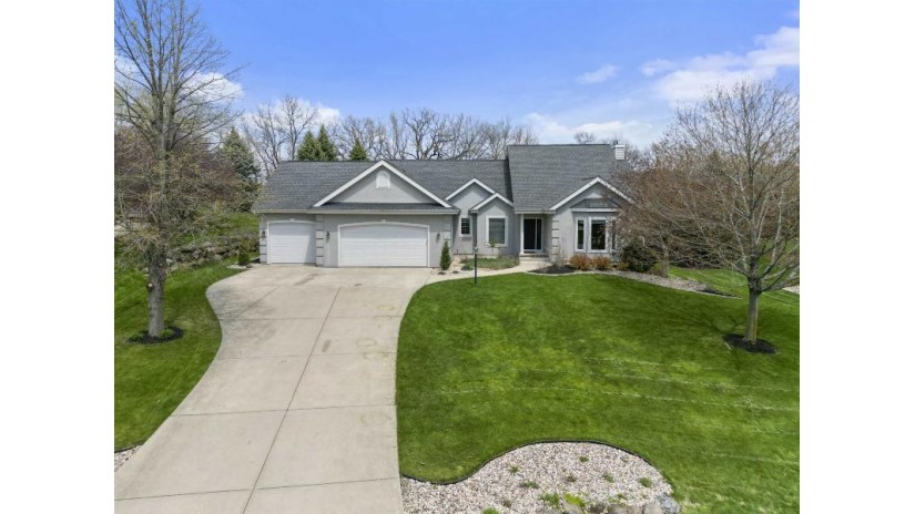 5597 Surrey Ln Westport, WI 53597 by Mhb Real Estate - Offic: 608-709-9886 $850,000