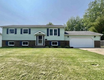 500 Arthur Drive, Clinton, WI 53525-9116