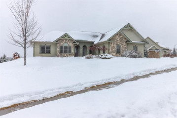 1906 Wildflower Drive, Marshfield, WI 54449