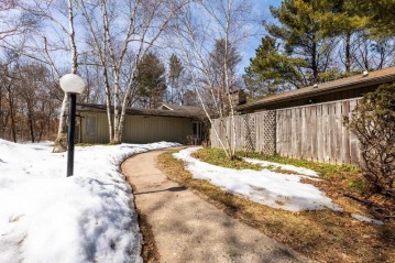124 Maple Bluff Road North, Stevens Point, WI 54482